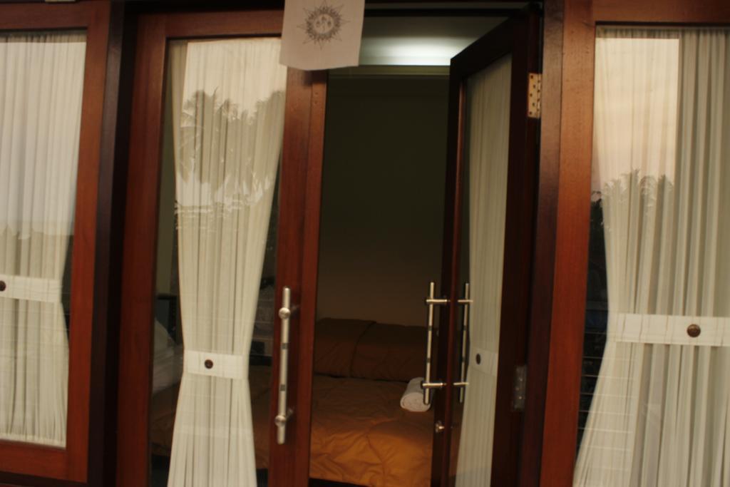 Hotel Maemae Beach House Nusa Penida Pokój zdjęcie