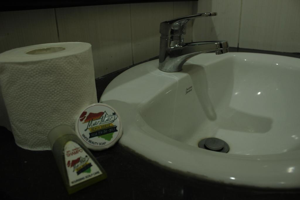 Hotel Maemae Beach House Nusa Penida Pokój zdjęcie